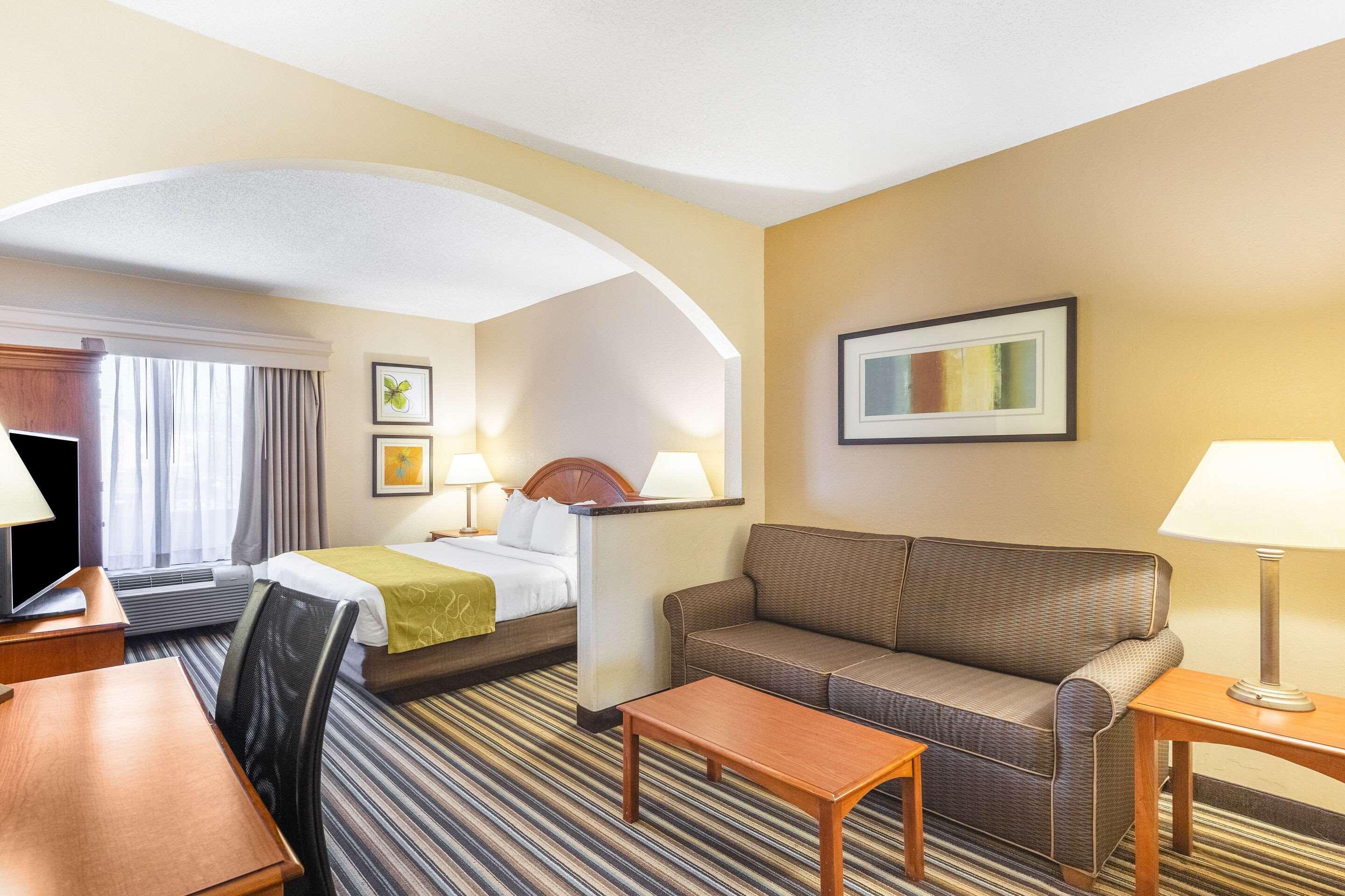 Comfort Suites Chesapeake - Norfolk Buitenkant foto