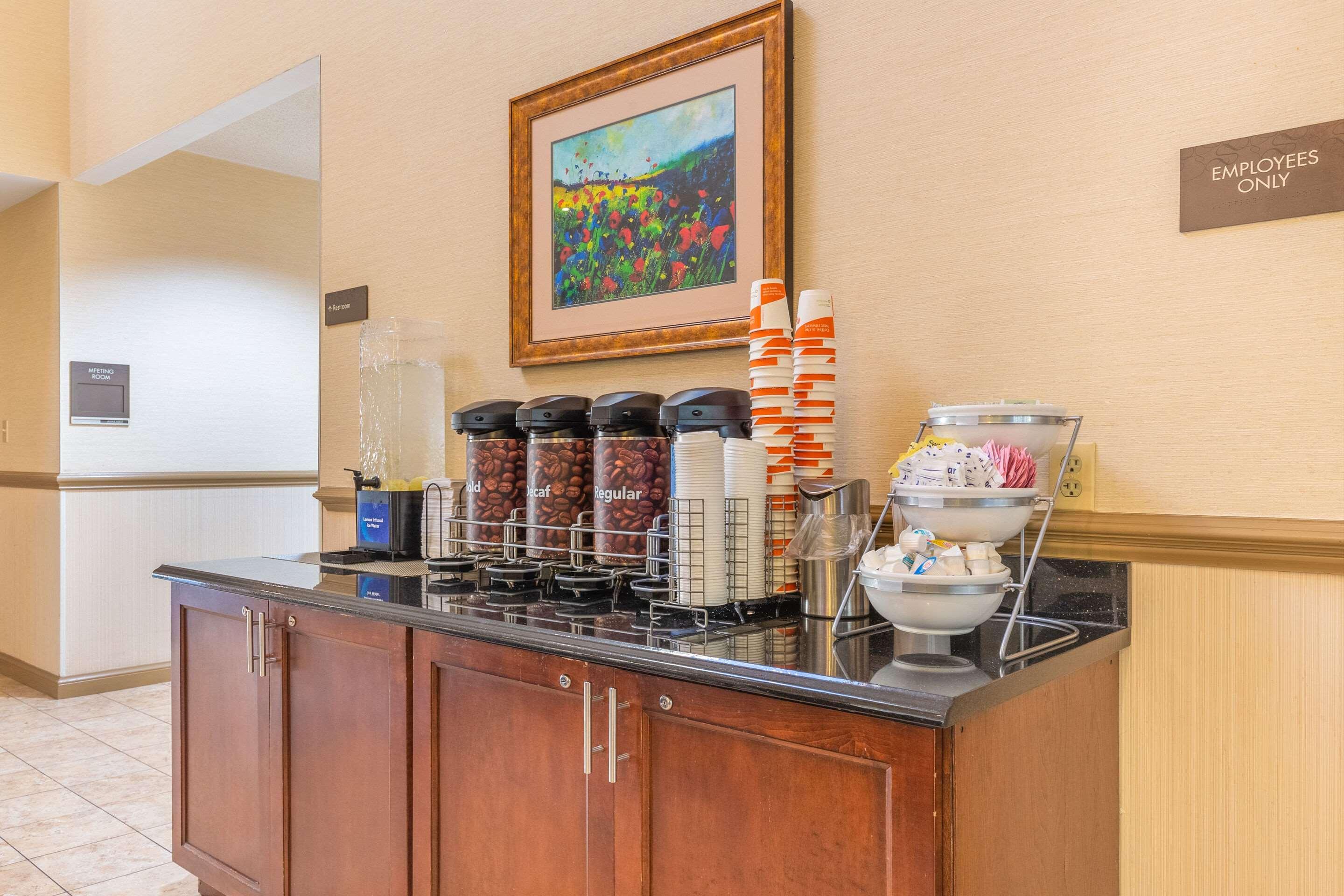 Comfort Suites Chesapeake - Norfolk Buitenkant foto