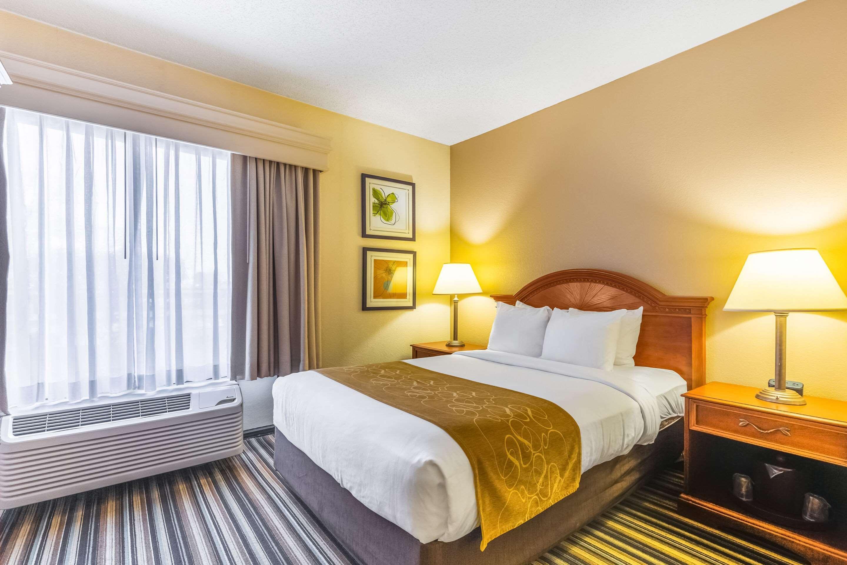 Comfort Suites Chesapeake - Norfolk Buitenkant foto