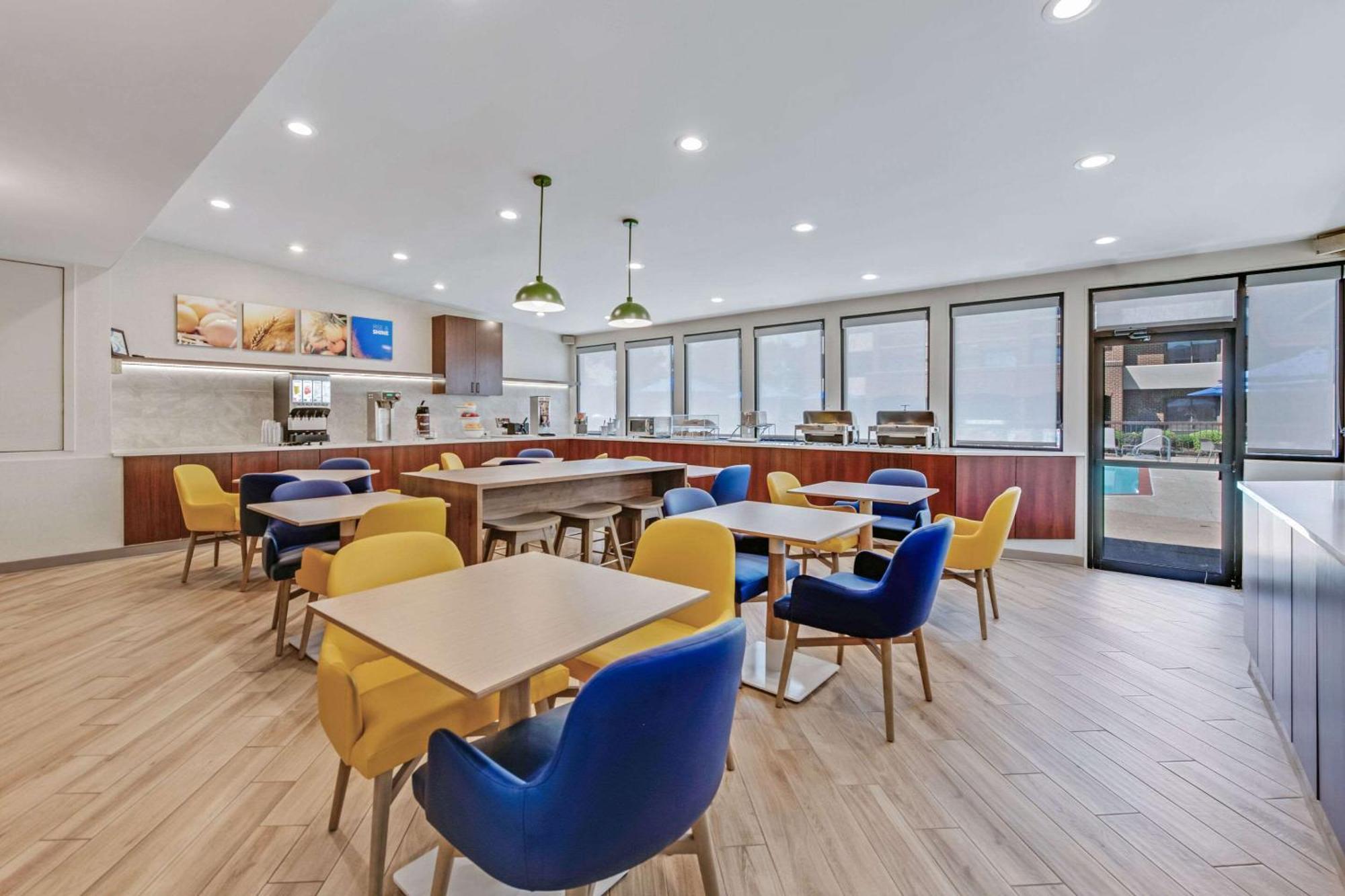 Comfort Suites Chesapeake - Norfolk Buitenkant foto